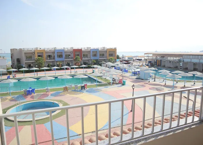 Lusinda Management By Zad Hotel