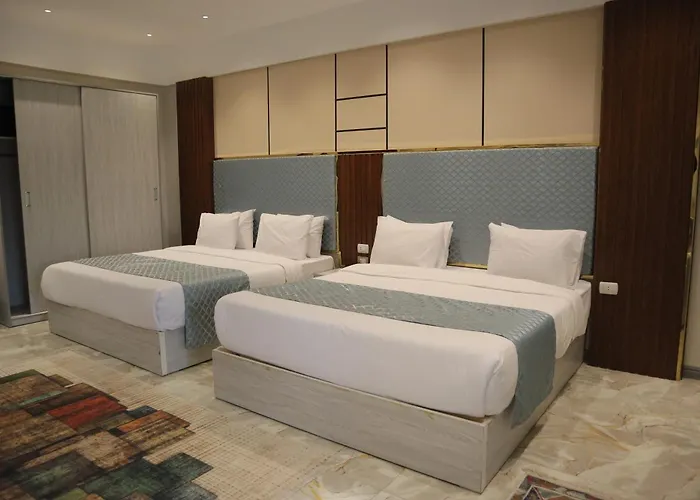 Lusinda Management By Zad 4* Suez